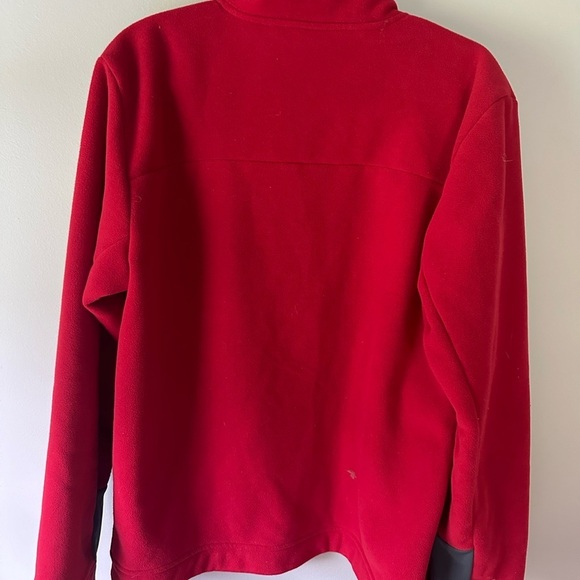 Men’s The Northface Chimborazo Pile Lined Full Zip Fleece Jacket Red & Gray - Picture 4 of 5